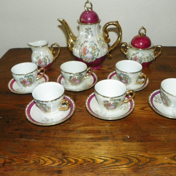 Yusui Other - Rare Fine Porcelain Yusui Tea Pot Set 24K